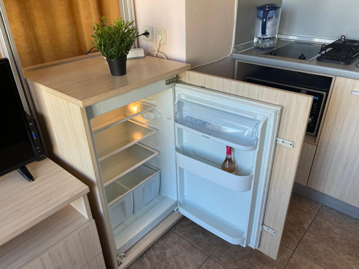 Varna Apartment *