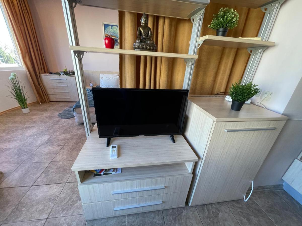 Varna Apartment * Warna