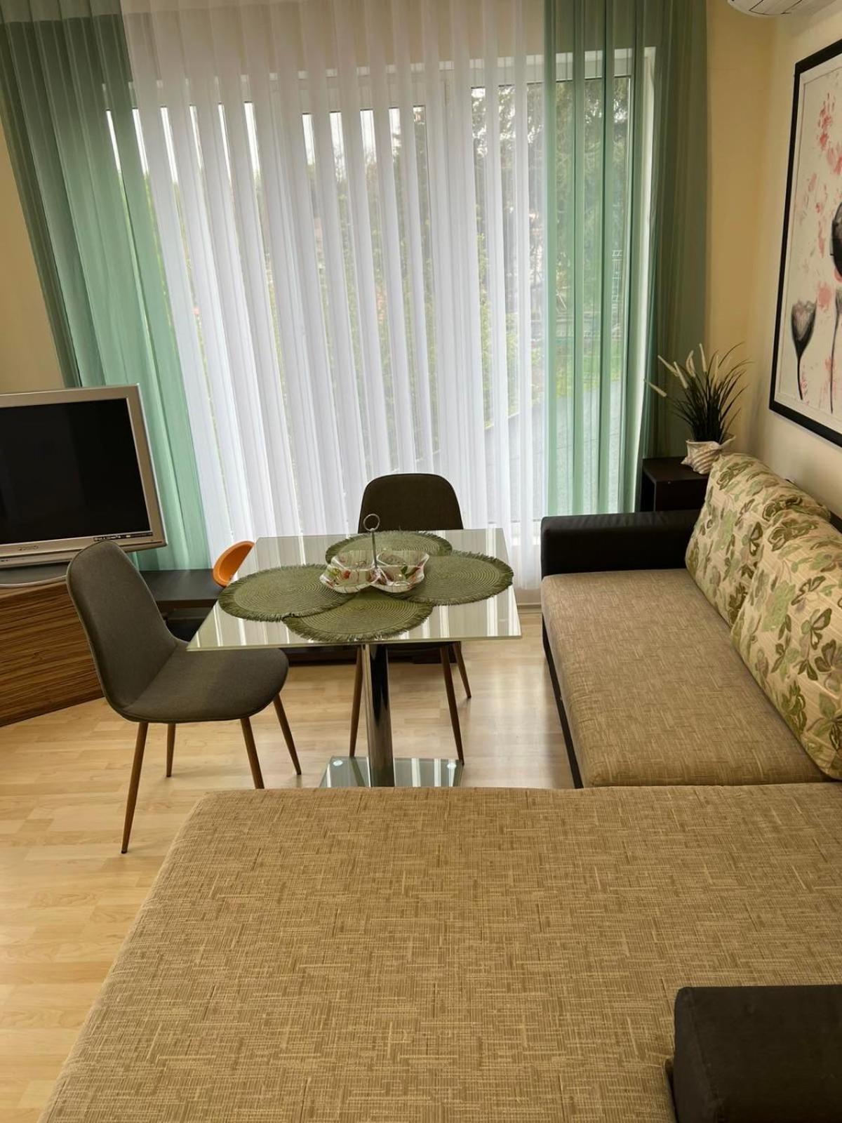 рак Apartament